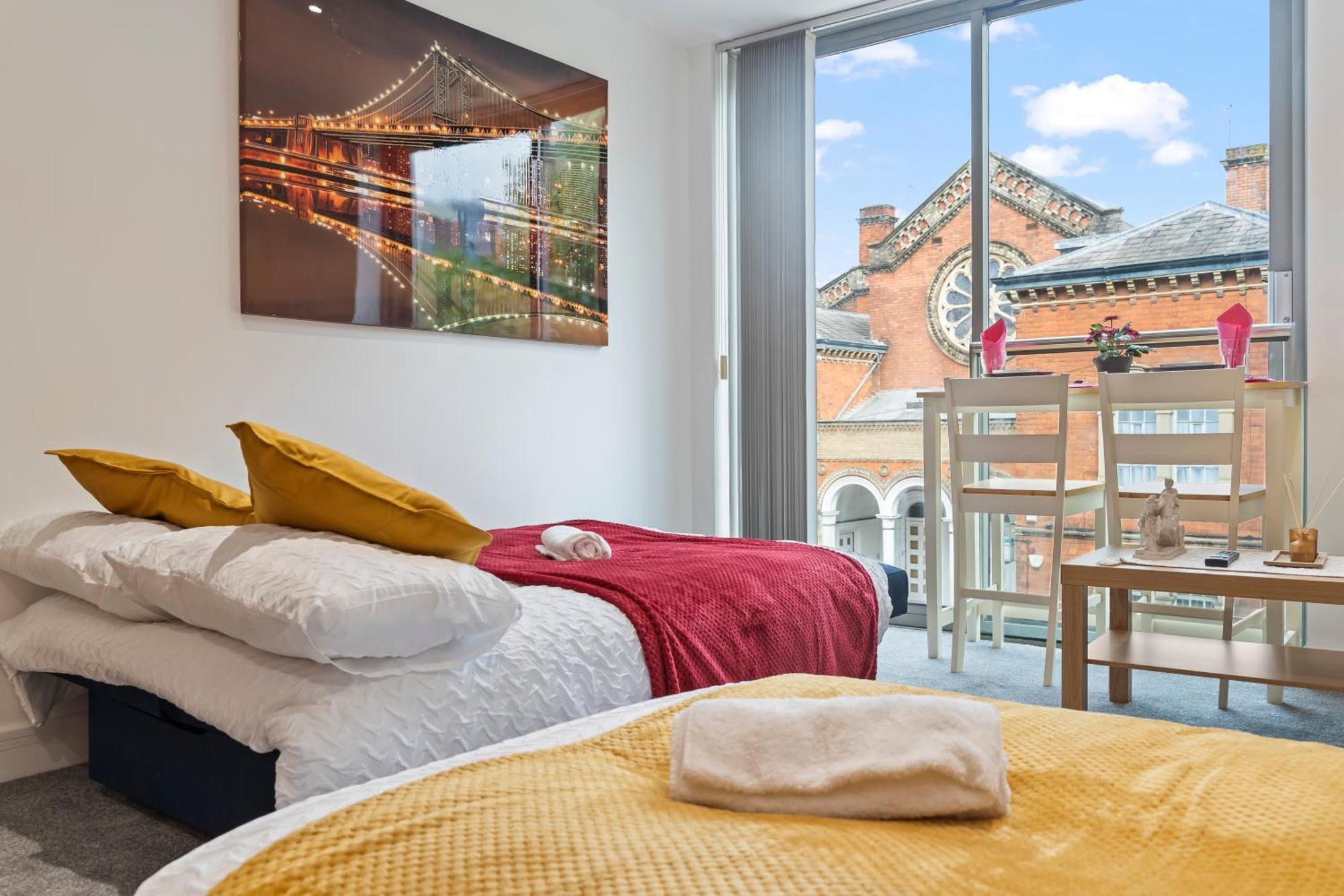 Heart Of City Centre Luxury Apartment With Secure Underground Parking Birmingham Exterior foto