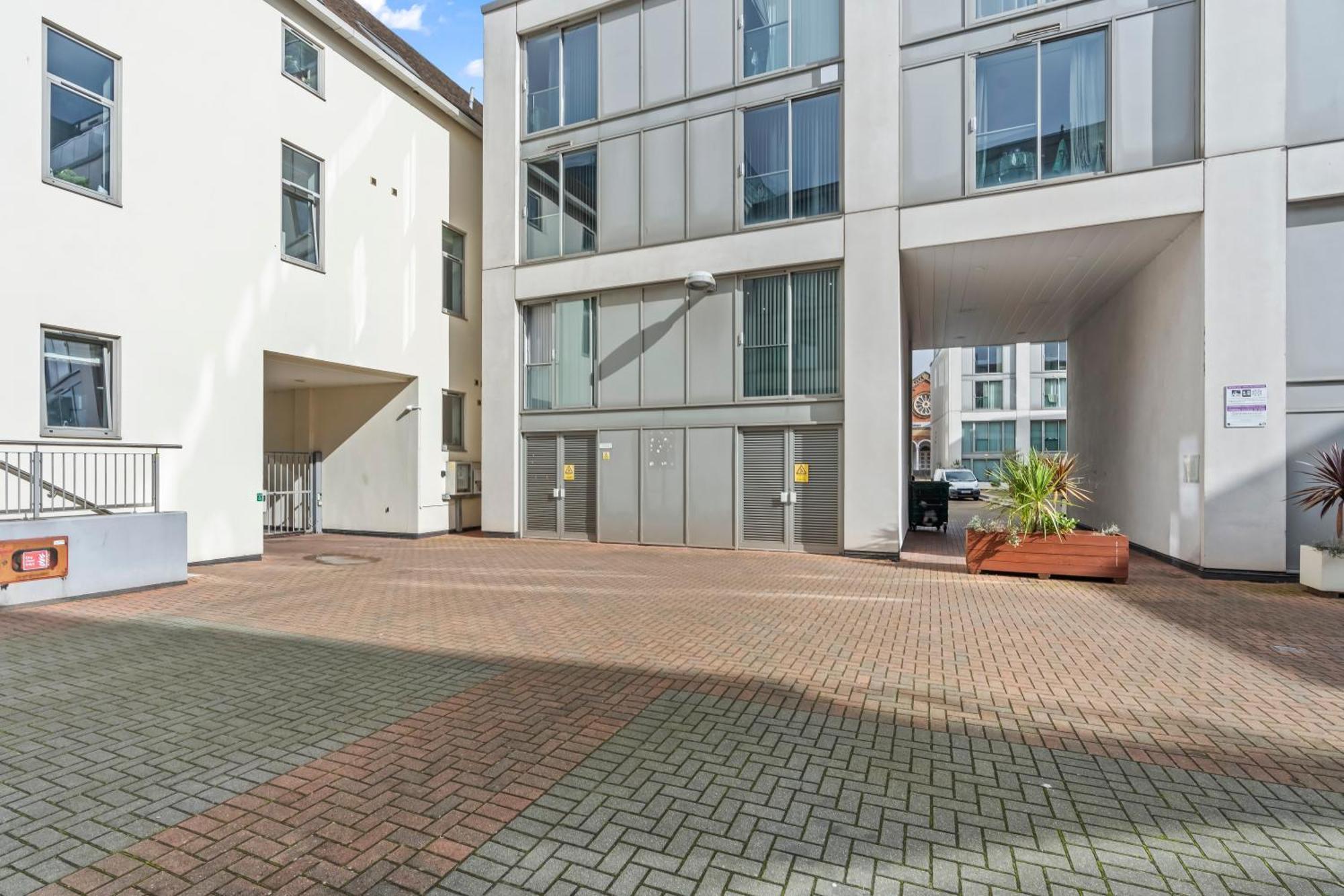 Heart Of City Centre Luxury Apartment With Secure Underground Parking Birmingham Exterior foto